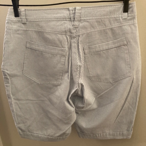 Striped Shorts - Picture 2 of 6